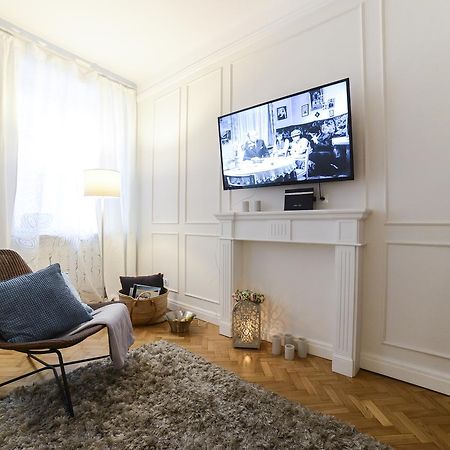 Sparrow Old City Apartment Varsovia Exterior foto